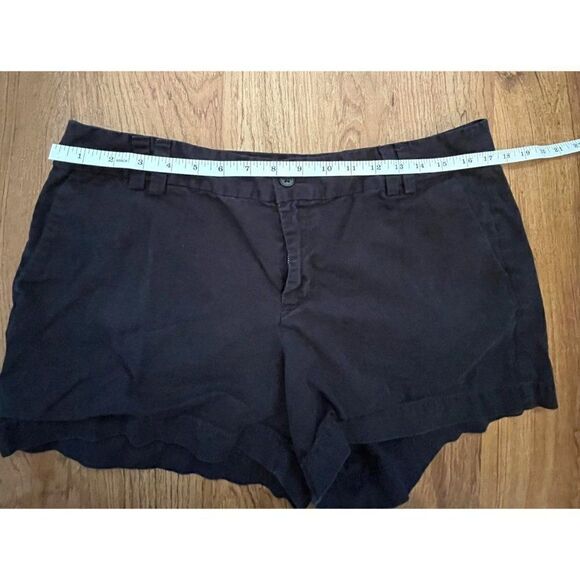 Ann Taylor Loft shorts  - Picture 6 of 8